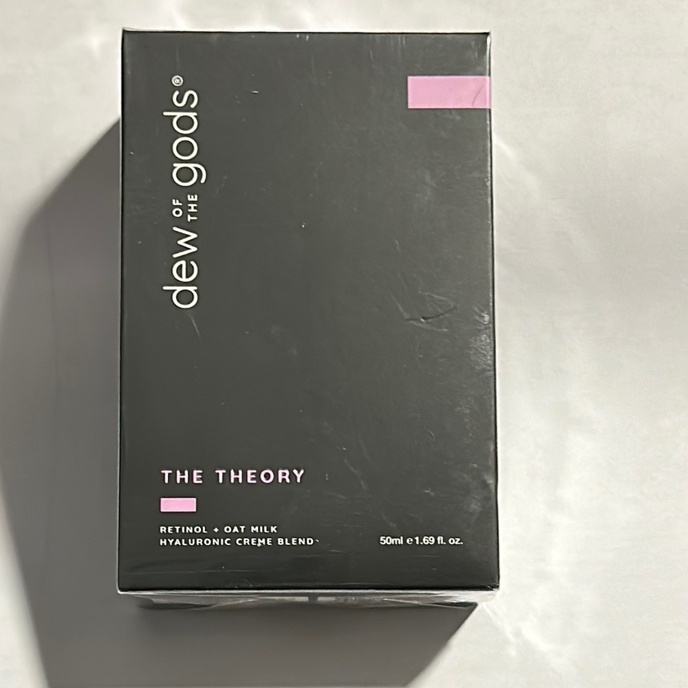 Dew of the Gods Retinol Serum - Black & Pink